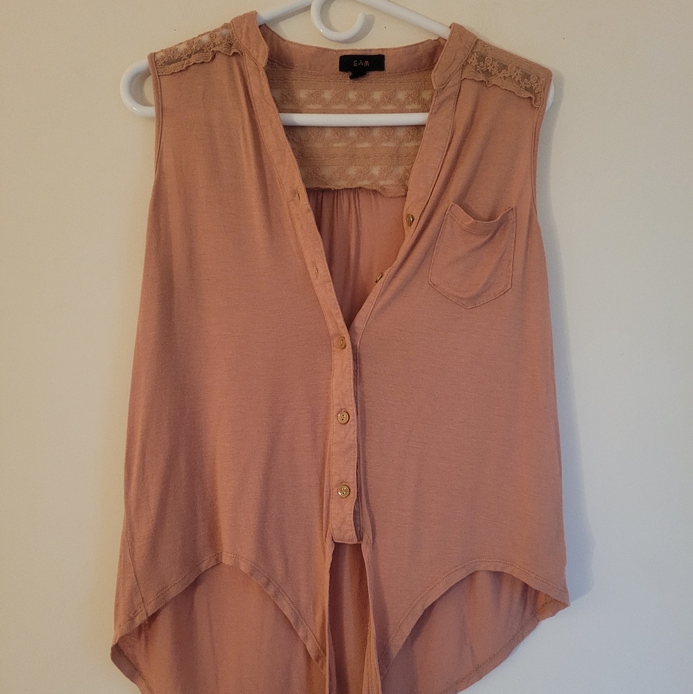 Sleeveless high low blouse